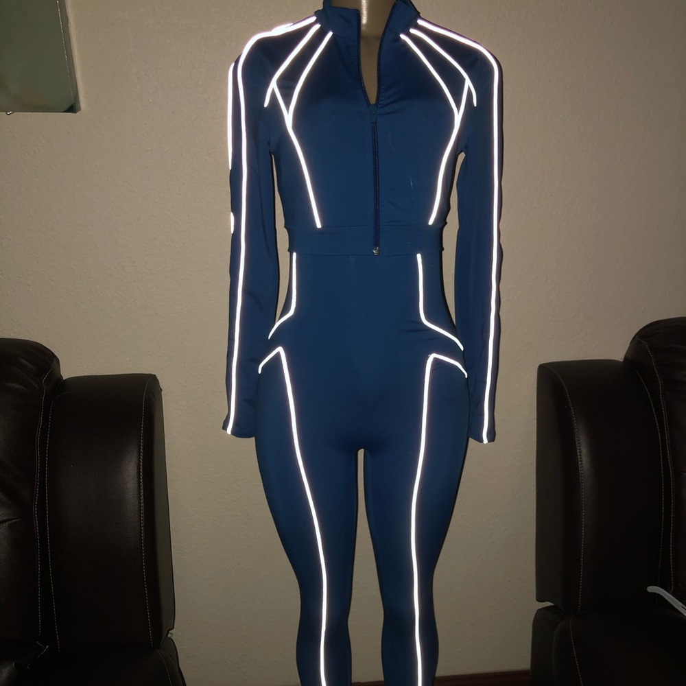 NWT DOUBLE TROUBLE JUMPSUIT - Picture 10 of 10